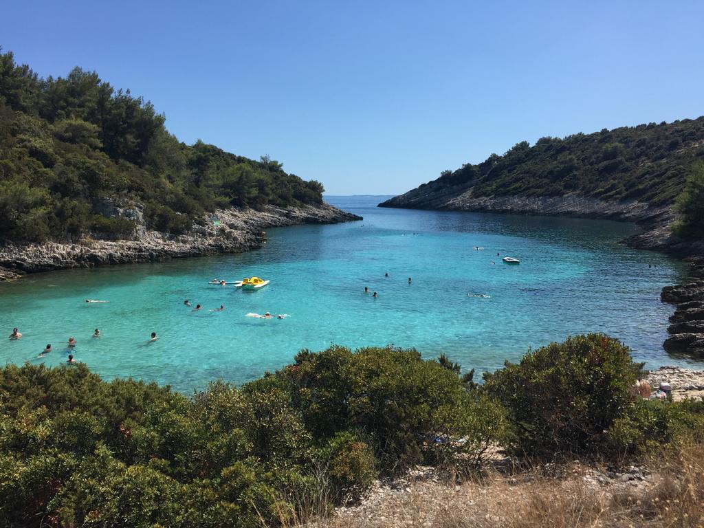 Apartments Oxygen Račišće Dış mekan fotoğraf