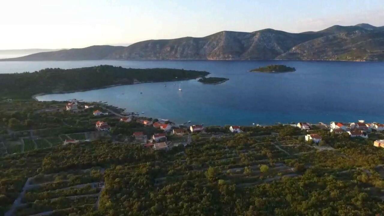Apartments Oxygen Račišće Dış mekan fotoğraf